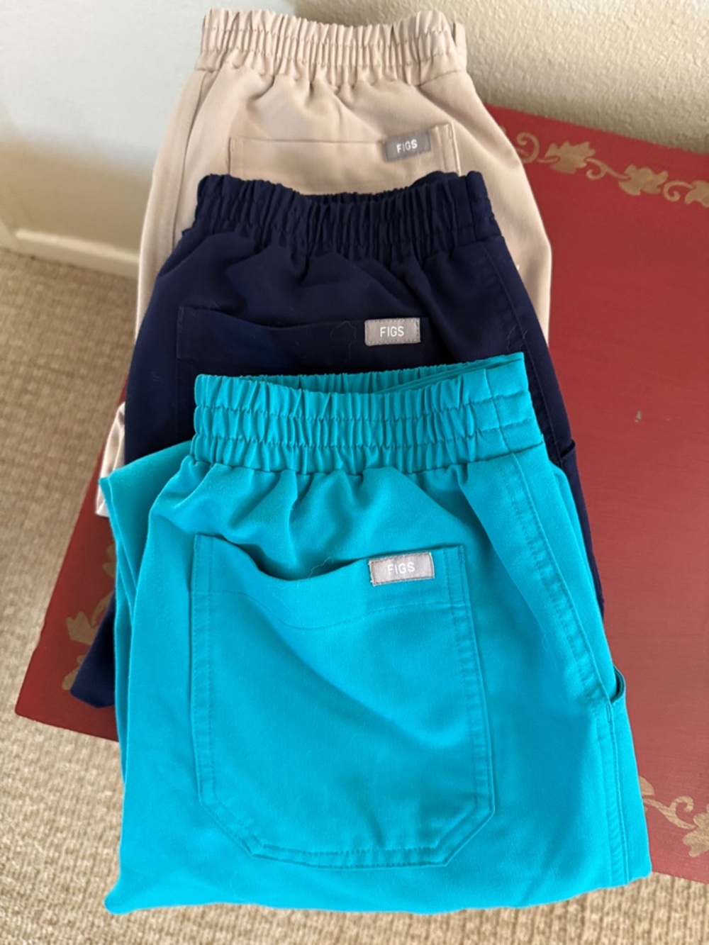 FIGS women’s Sweatpants in Teal, Navy & tan. Sold as a set.